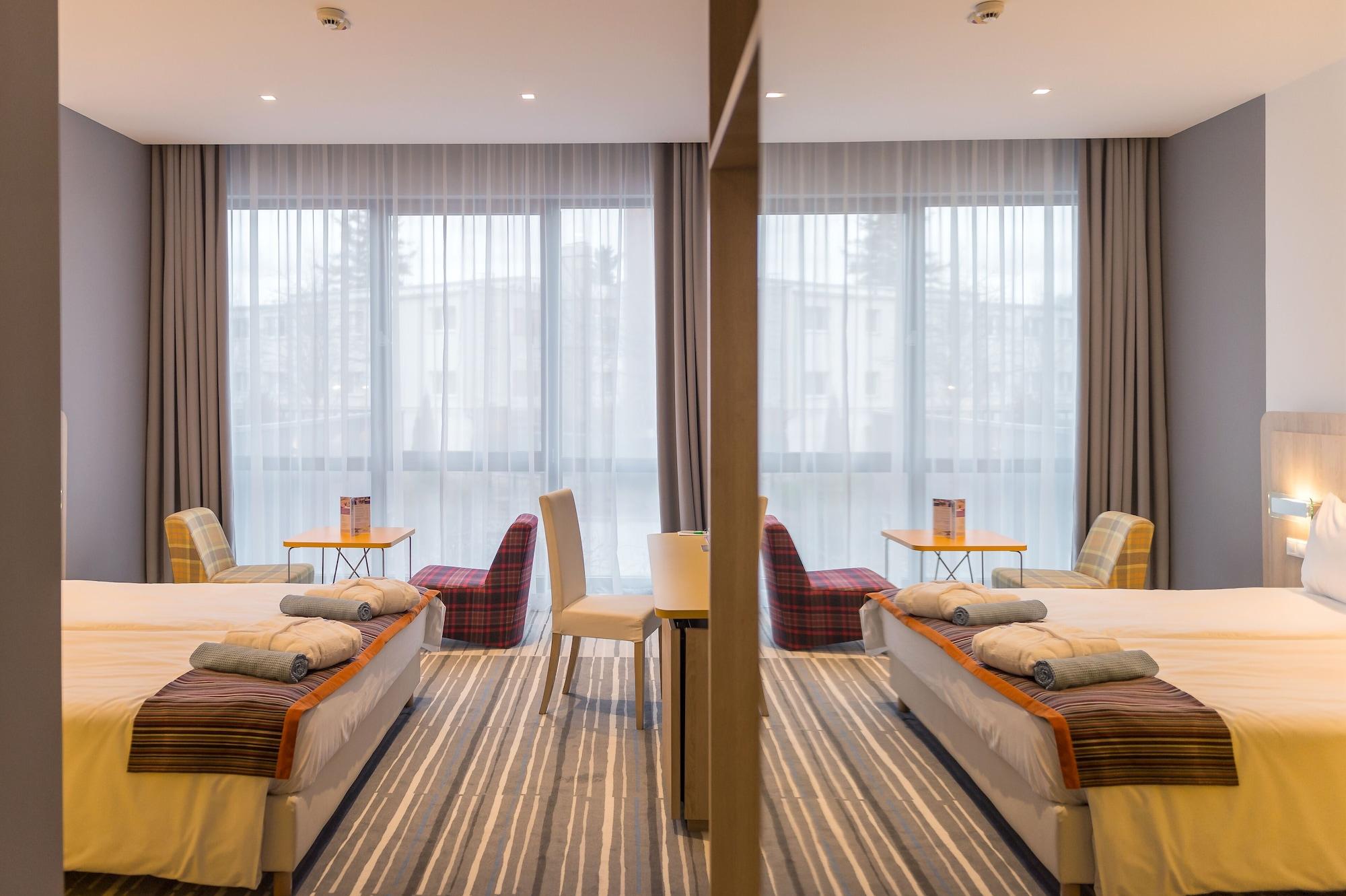 Park Inn By Radisson Sarvar Resort & Spa Екстериор снимка