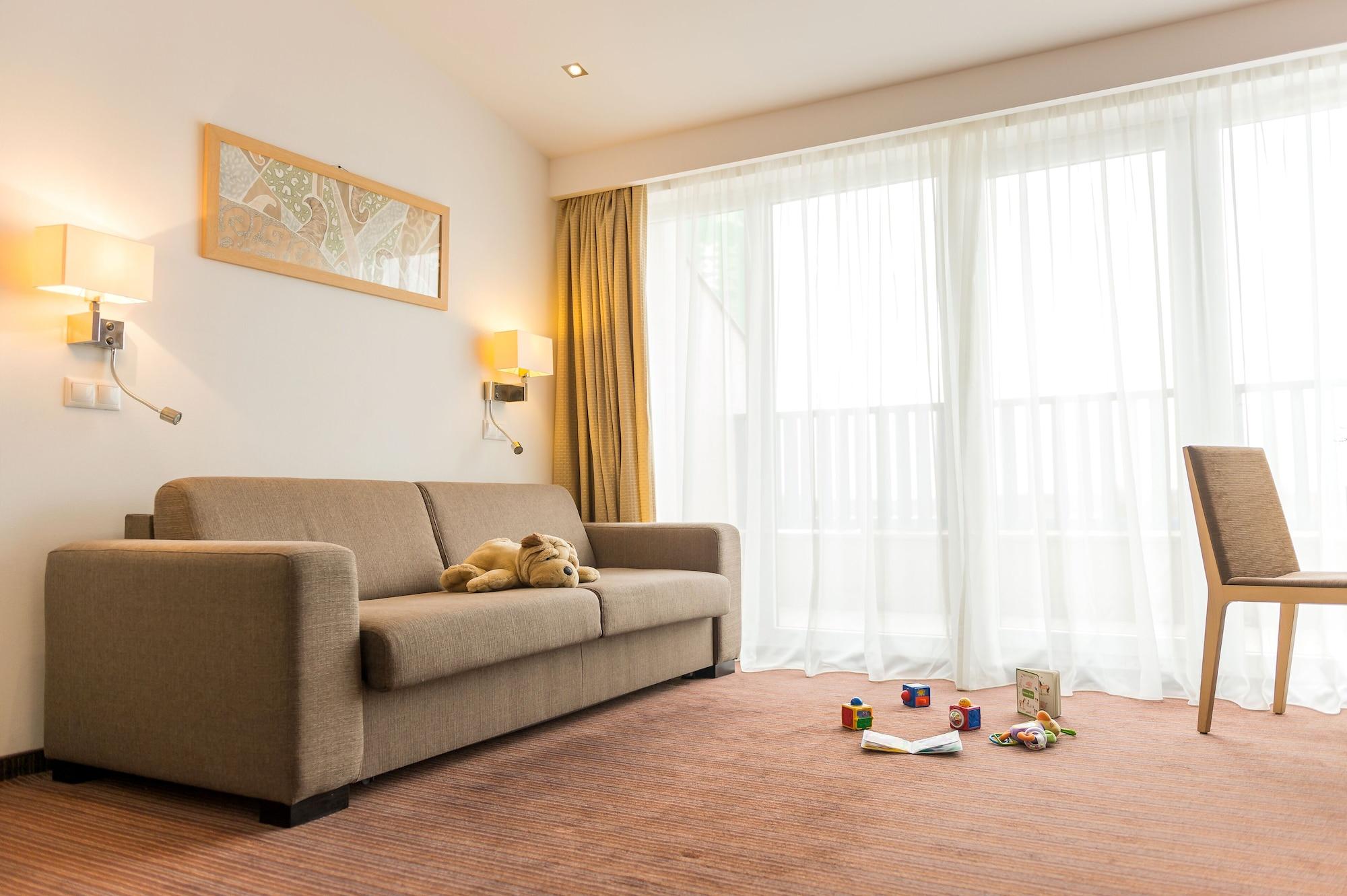 Park Inn By Radisson Sarvar Resort & Spa Екстериор снимка