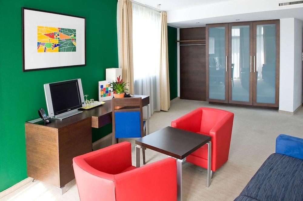 Park Inn By Radisson Sarvar Resort & Spa Екстериор снимка