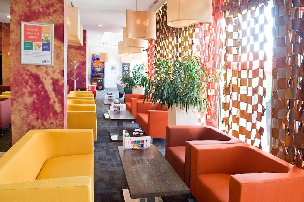 Park Inn By Radisson Sarvar Resort & Spa Екстериор снимка