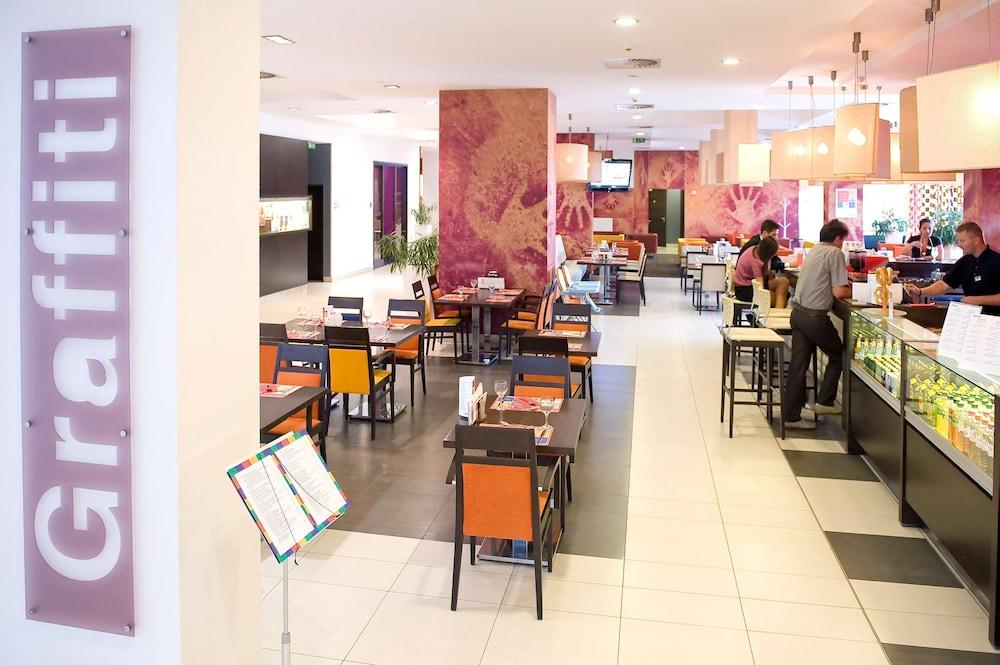 Park Inn By Radisson Sarvar Resort & Spa Екстериор снимка