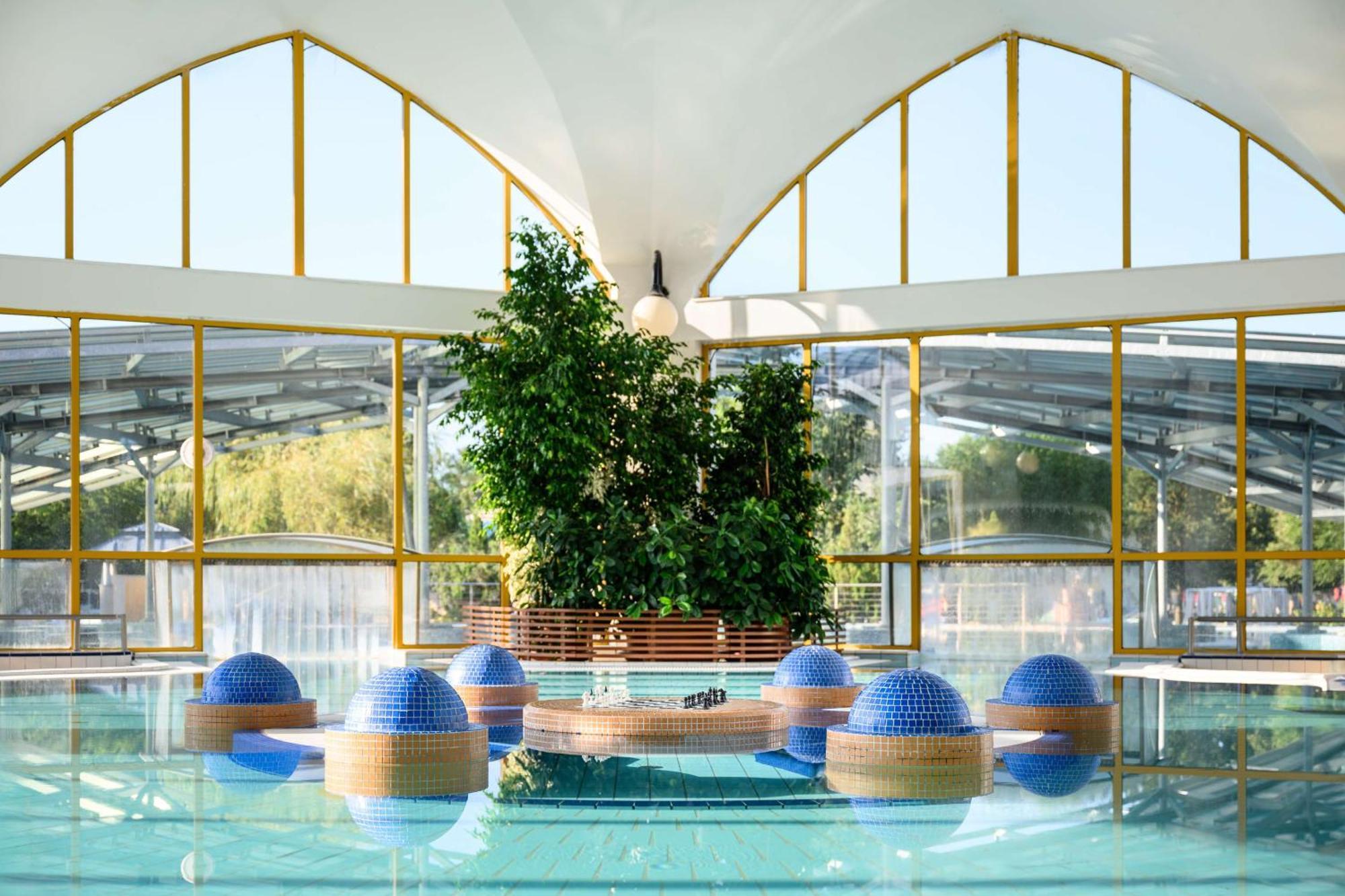 Park Inn By Radisson Sarvar Resort & Spa Екстериор снимка