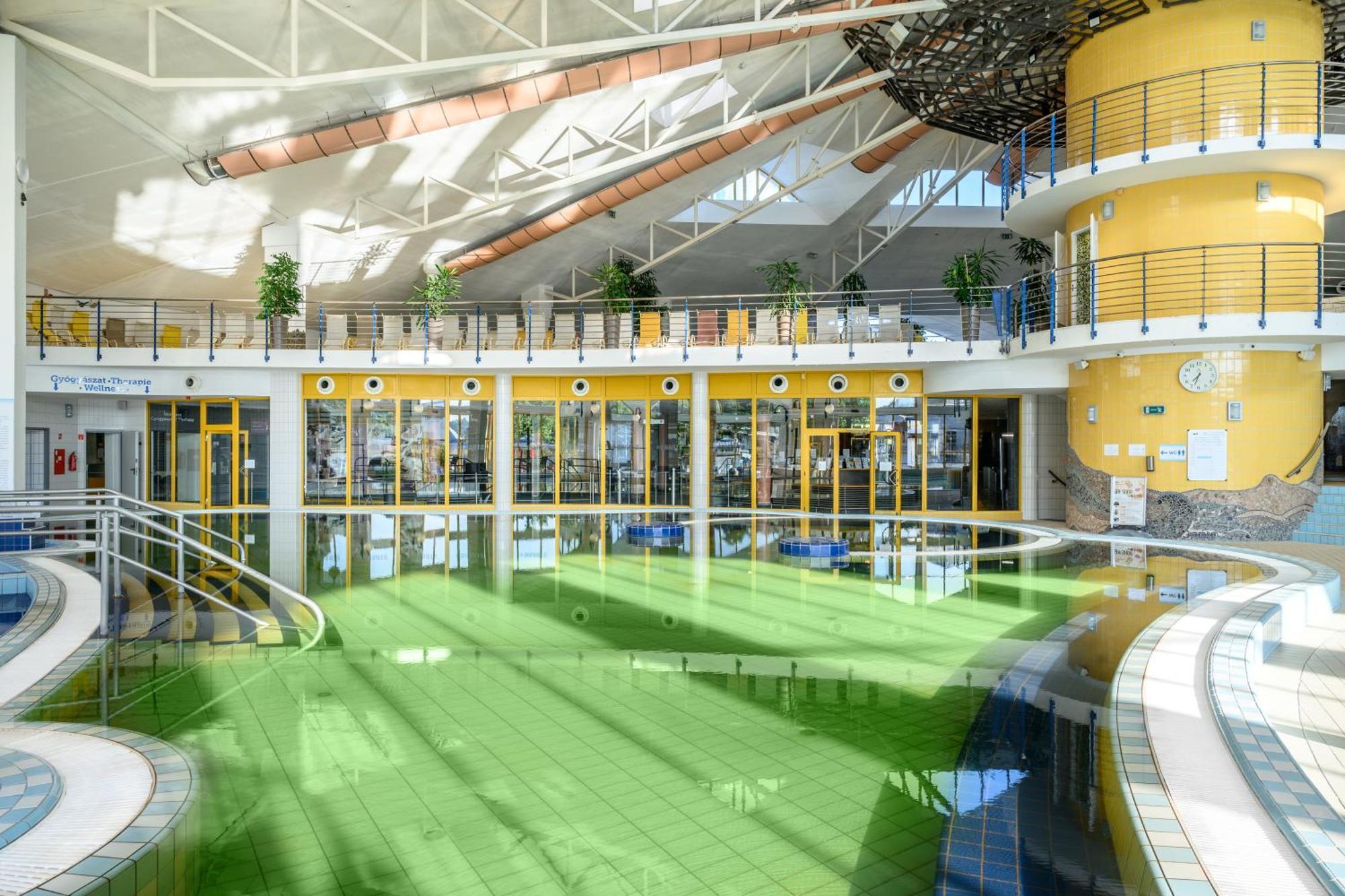 Park Inn By Radisson Sarvar Resort & Spa Екстериор снимка