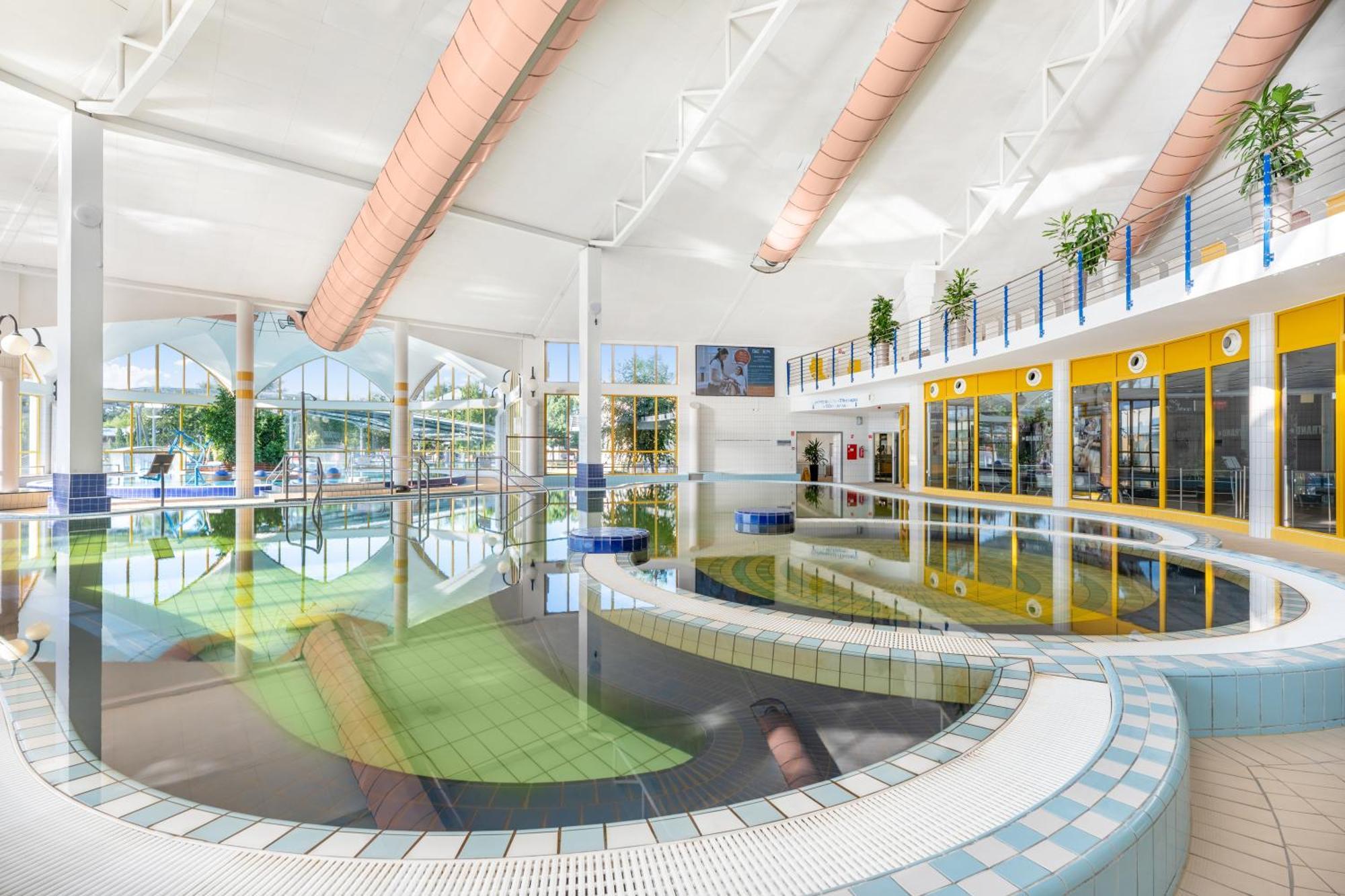 Park Inn By Radisson Sarvar Resort & Spa Екстериор снимка