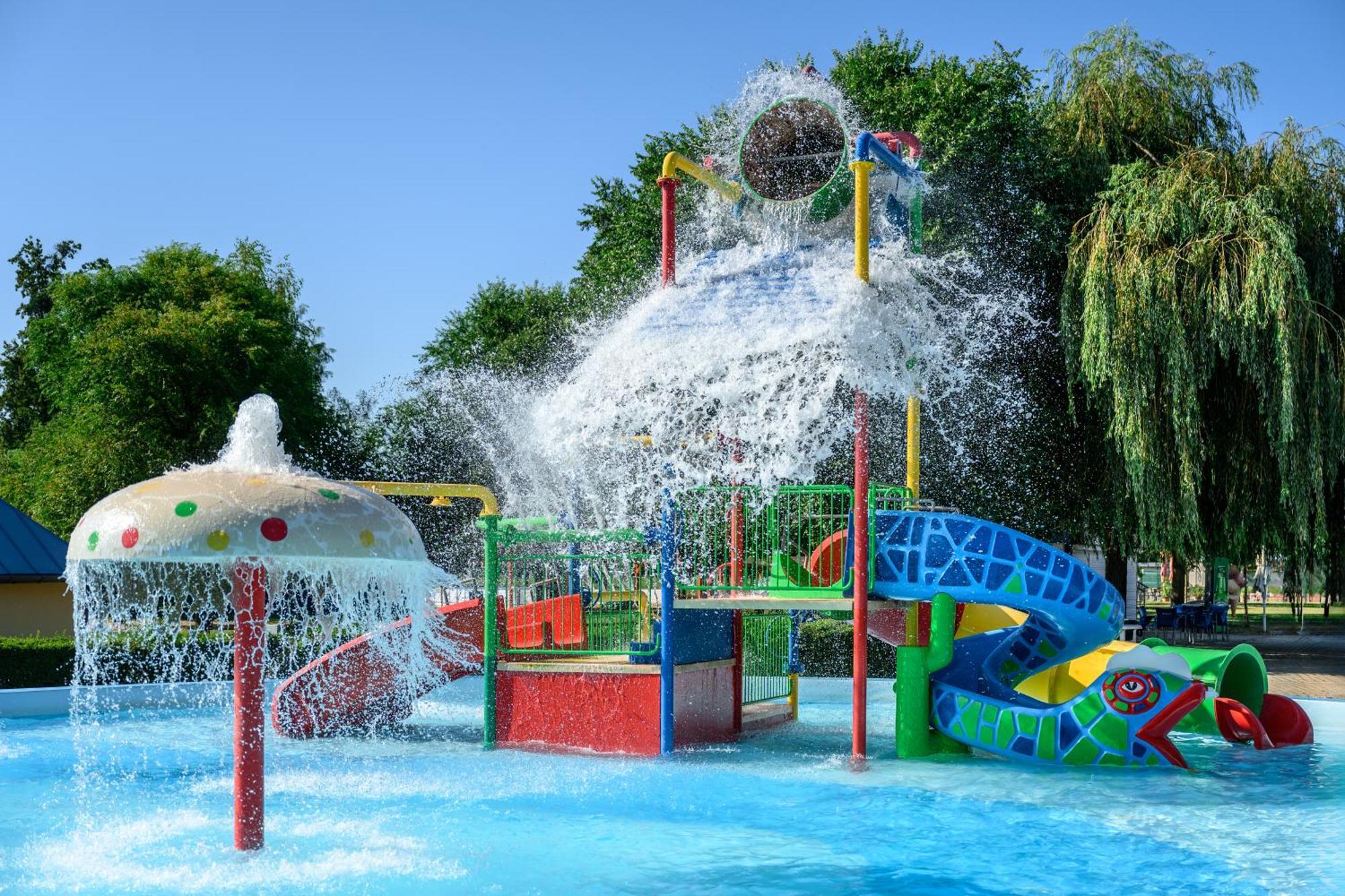 Park Inn By Radisson Sarvar Resort & Spa Екстериор снимка