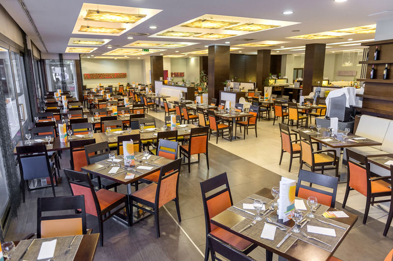 Park Inn By Radisson Sarvar Resort & Spa Екстериор снимка